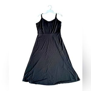 Loft MIDI Black Dress Adjustable Straps Size 4